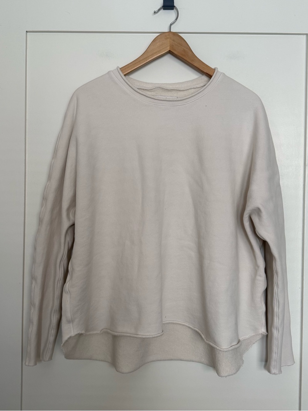 Frank & Eileen Anna Sweatshirt Womens M Ivory Raw Hem Oversized Cotton LAB516TF